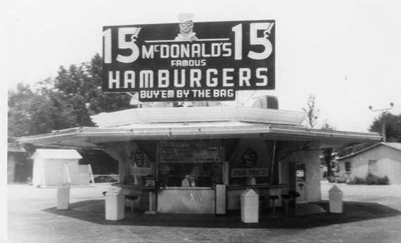 McDonald a commencé son aventure en vendant des Hotdogs