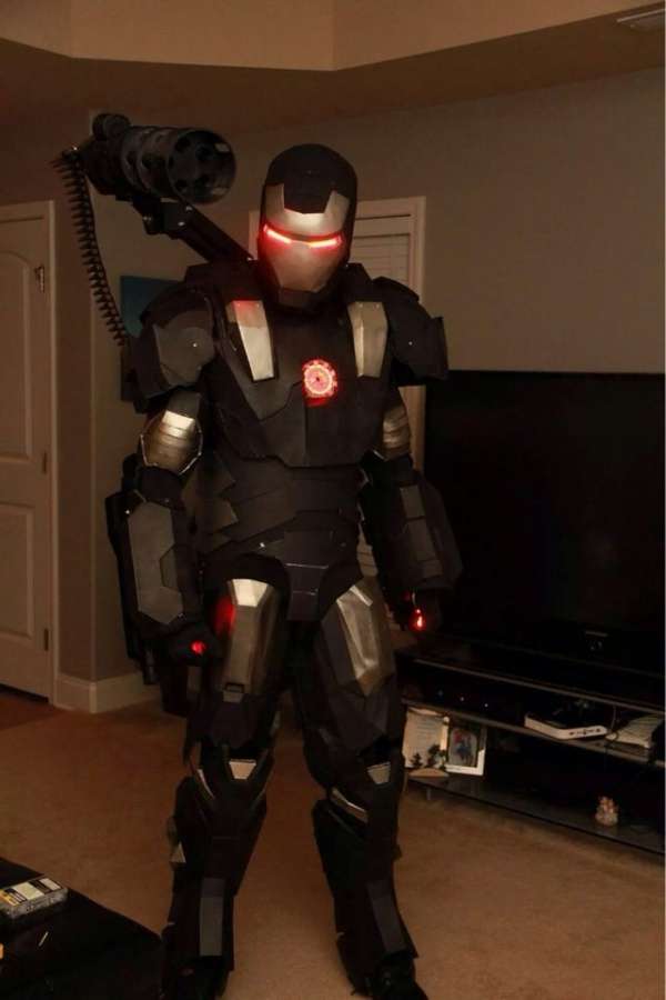 Une armure Iron Man très impressionnante créée avec une imprimante 3D