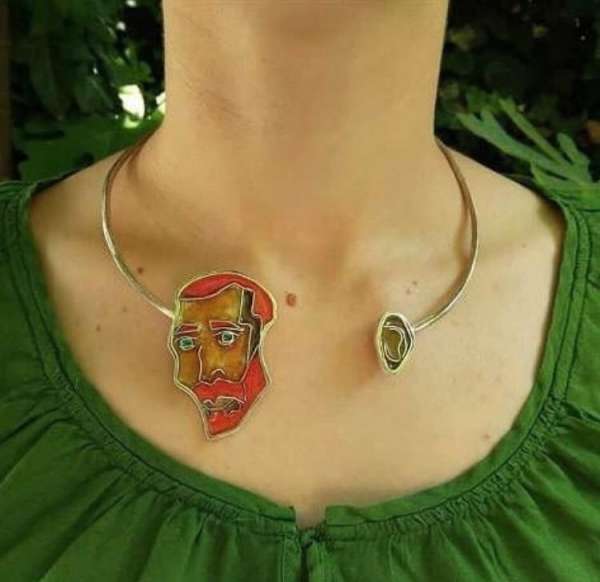 Un collier pour les fans de Van Gogh
