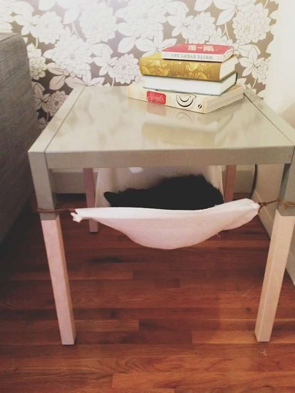Hamac sous la table pour chat