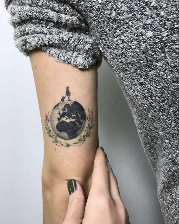 Un autre tatouage pour les globe-trotters