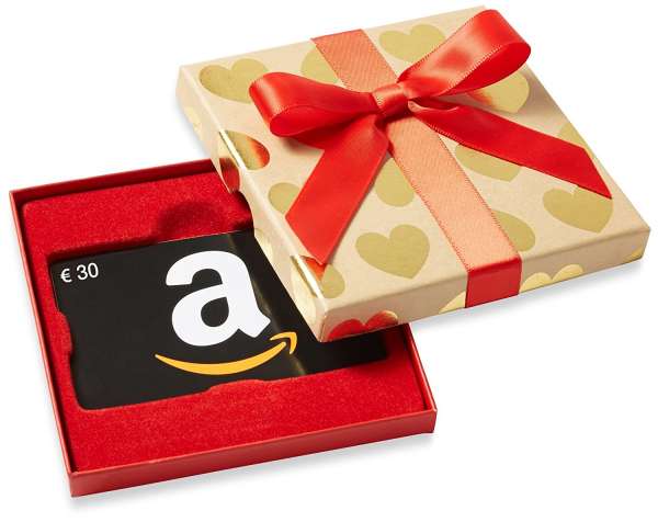 Carte cadeau Amazon dans un joli paquet cadeau romantique