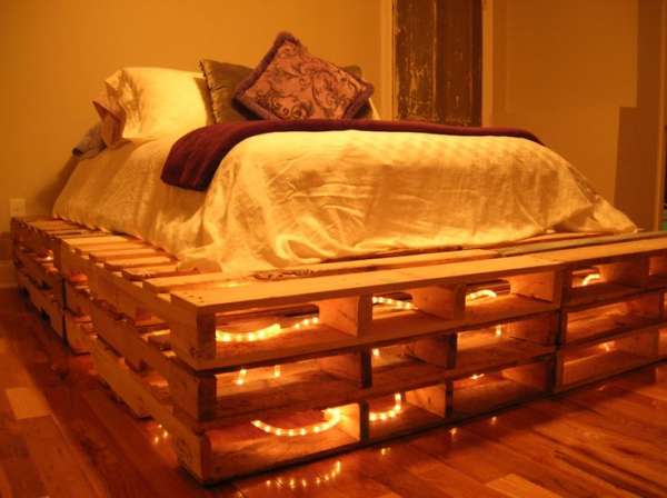 Eclairage romantique sous le lit