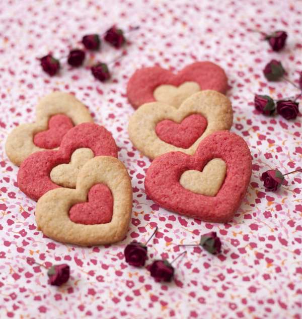 Biscuits sablés cœurs 2 couleurs