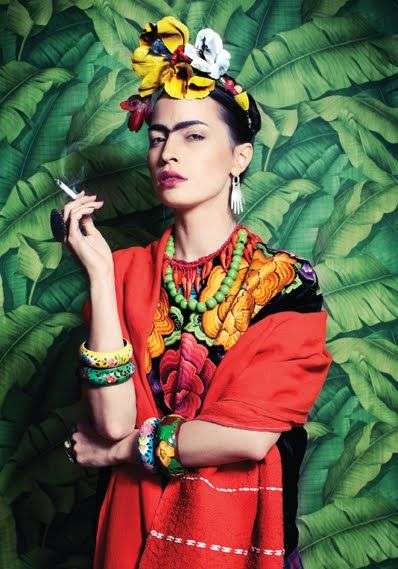 Costume Frida kahlo très bien réussi
