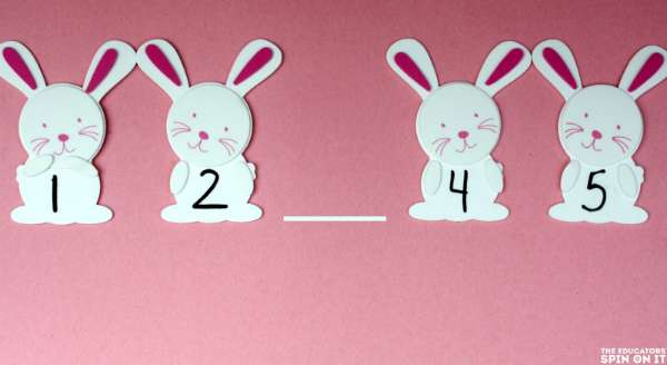Apprendre à compter avec les lapins de Pâques