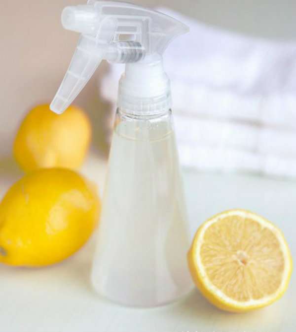 Spray fraîcheur DIY pour la selle de bain et les WC