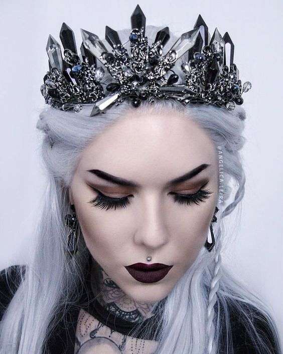 Reine des neiges gothique