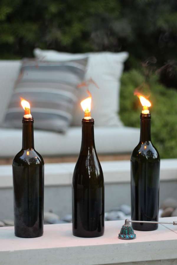 Torches DIY avec des bouteilles en verre