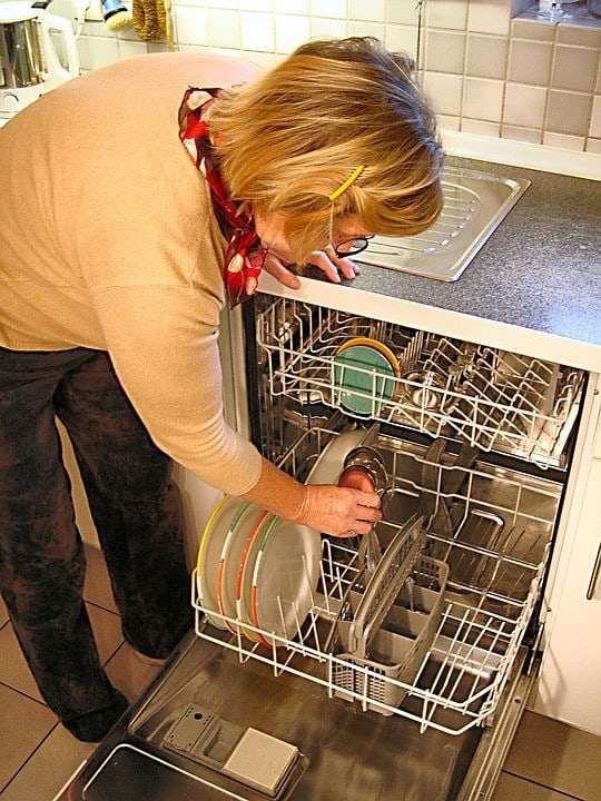 Utiliser le lave-vaisselle à moitié plein