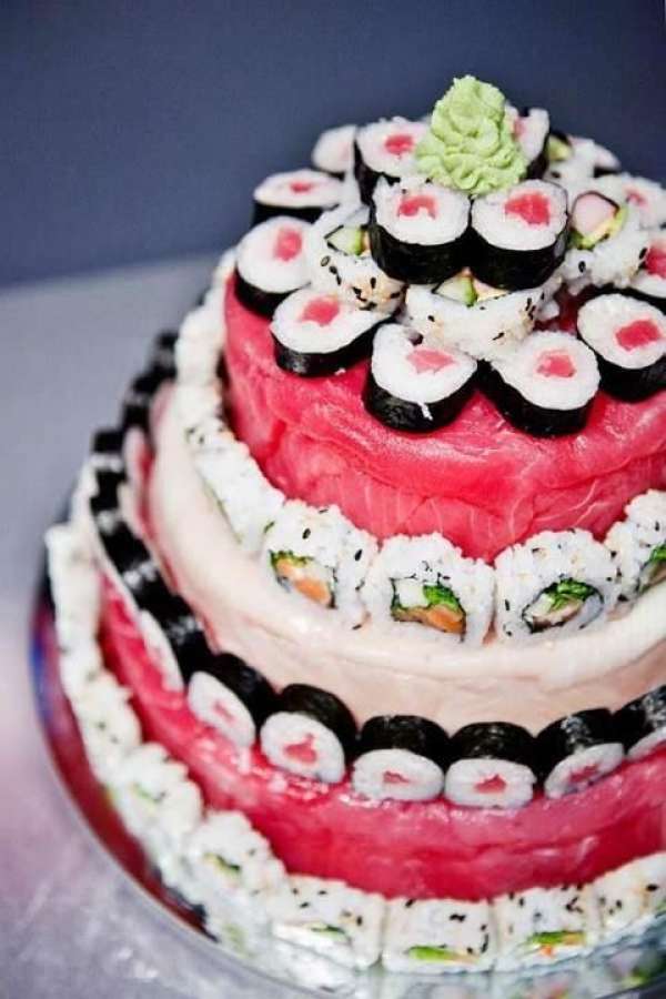 Sushi cake en pièce montée