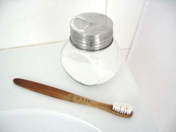 Traitement pour blanchir les dents