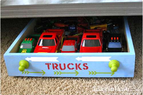 Un tiroir de rangement roulant pour les jouets des enfants que vous pouvez disposer sous le lit en toute discrétion
