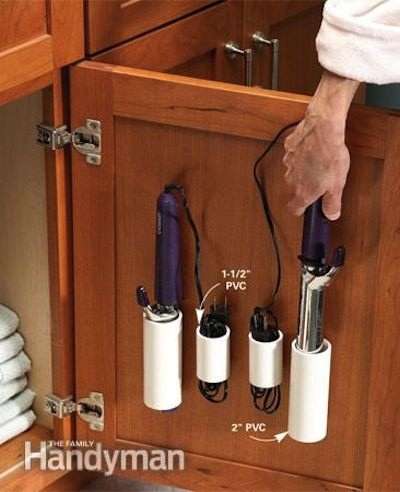 Servez-vous de tubes en PVC pour un rangement pour vos fers à boucler