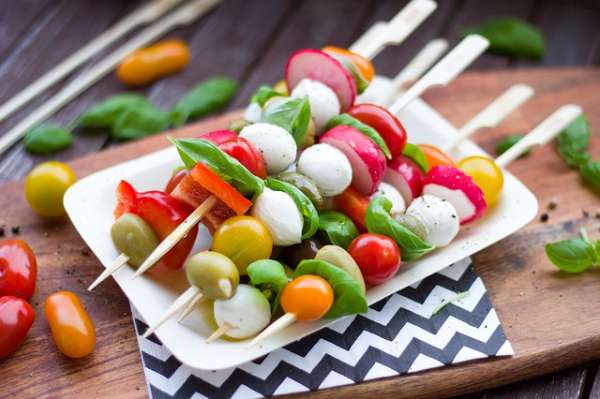 Petites brochettes méditerranéennes