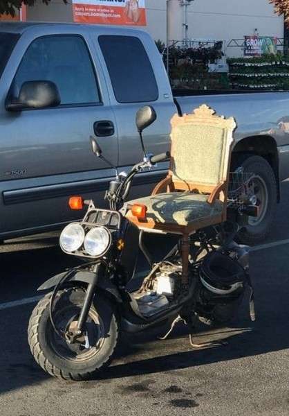Une motocyclette qui joint l'utile à l'agréable