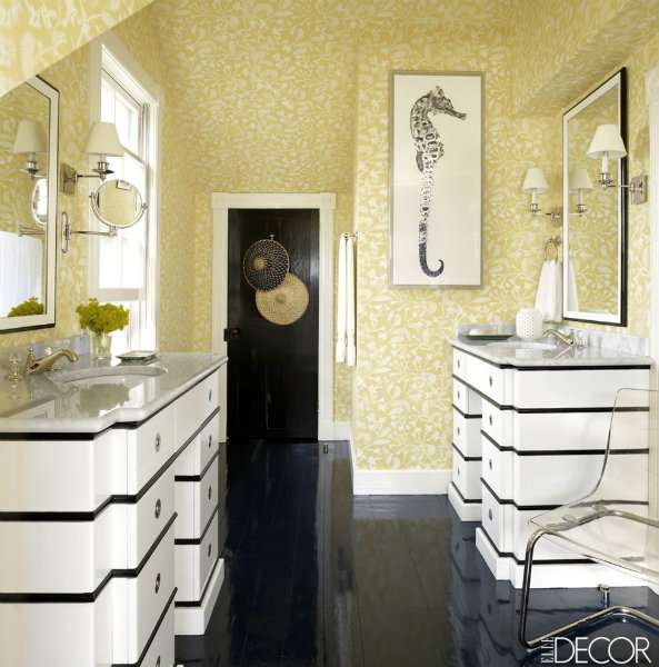 Refaites la couleur de la salle de bain en utilisant un jaune sable