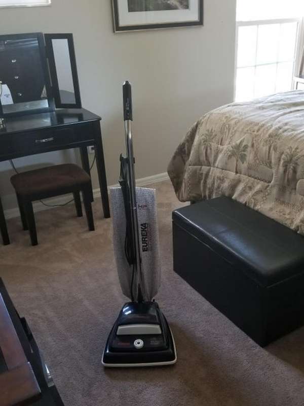 Cet aspirateur est encore au service de la famille après plus de 40 ans