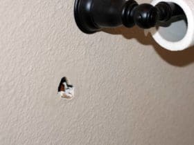 Boucher un trou dans un mur