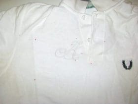 Enlever une tache d'encre avec la moutarde