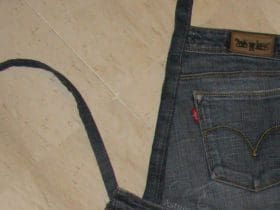 Transformer un vieux jeans en tablier de cuisine