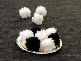 Mini Pompons