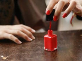 Vernis à ongles trop épais