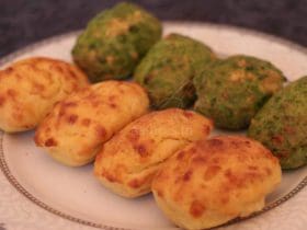 Madeleines salées aux légumes et fromage