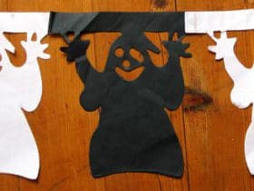 Créez Vos Propres Guirlandes d'Halloween
