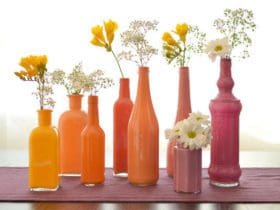 Créez des Vases Décoratifs en Transformant des Bouteilles de Verre