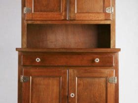 Enlever l'odeur d'humidité d'un vieux meuble