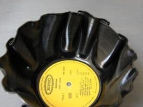Vieux vinyles transformés en bols
