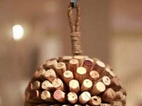 Créez des Boules de Noël en Bouchons de Liège