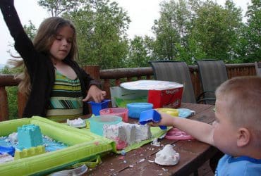 Fabriquer du sable magique bio ou le Moon Sand