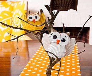 Jolis hiboux à partir de rouleaux de papier toilette