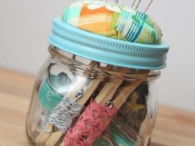 Transformer un pot de verre en kit de couture