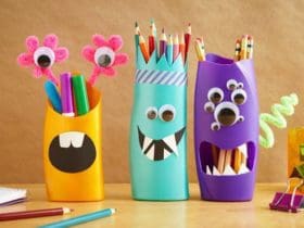 Transformez des Bouteilles de Shampoing en Pots à Crayons Monstres!