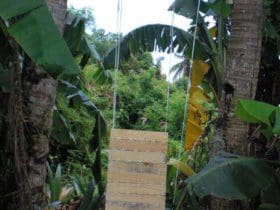 Chaise balançoire en palette