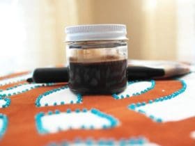 Gel naturel pour maquiller les sourcils