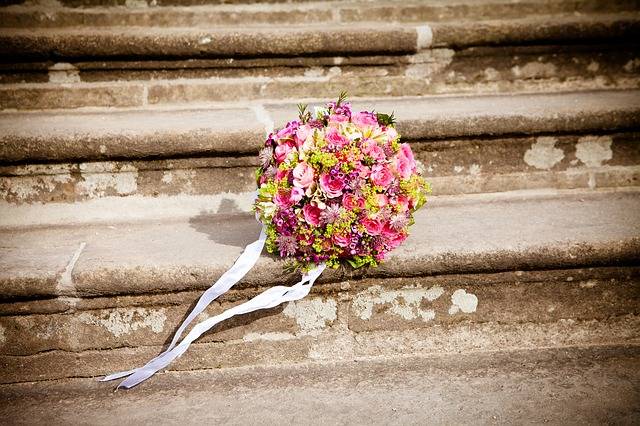 Faire sécher et conserver son bouquet de mariage