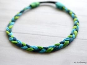 Bandeau tressé avec un vieux t-shirt