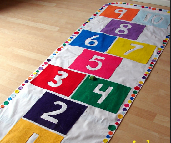 Tapis de jeu la marelle