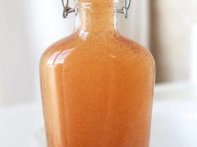 Bain de bouche à la cannelle pour une haleine fraîche