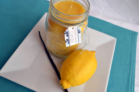 Bougie de cire d'abeille au citron et à la vanille