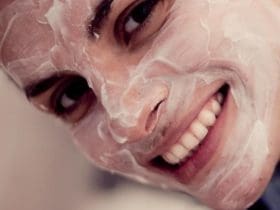 Masque anti-âge et anti-acné à l'aspirine