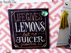 Personnaliser un tableau en liège