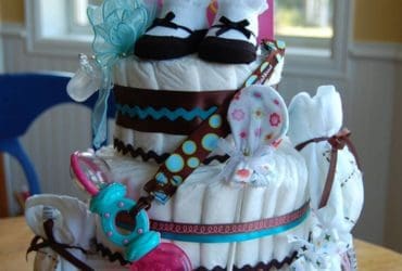 Comment créer un gâteau de couches adorable en quelques étapes simples