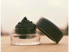 Eyeliner fait maison