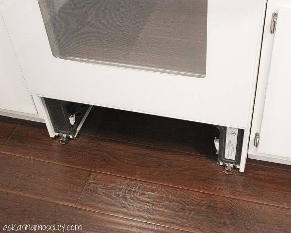 Retirez le tiroir sous votre four