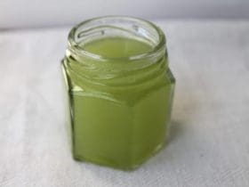 Gel apaisant au concombre pour le contour des yeux